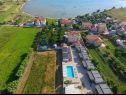 Apartamenty Ani - with pool : SA4(2), A5(2+2), A6(2+2) Privlaka - Riwiera Zadar  - widok na morze