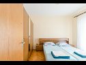 Apartamenty Ivica - with parking : A1-0A(4+1), A2-1A(4+1), A3-1B(4+1), A4-2A(4+1) Sabunike - Riwiera Zadar  - Apartament - A2-1A(4+1): sypialnia