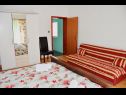 Apartamenty Darko - 30 m from beach : A2(3+1), A4(3), SA5(3) Sukosan - Riwiera Zadar  - Apartament - A4(3): sypialnia