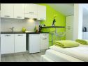 Apartamenty Old Stone: SA1(2), A2(4+1), SA4(2) Sukosan - Riwiera Zadar  - Studio apartament - SA4(2): kuchnia