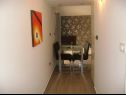 Apartamenty Darko - 30 m from beach : A2(3+1), A4(3), SA5(3) Sukosan - Riwiera Zadar  - Apartament - A2(3+1): korytarz