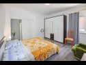 Apartamenty Dama - 10 m from beach: A1(6+1) Sukosan - Riwiera Zadar  - Apartament - A1(6+1): sypialnia