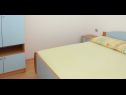 Apartamenty VINK - 80 m from beach A2(4), A3(4), A4(4) Vir - Riwiera Zadar  - Apartament - A2(4): sypialnia