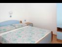 Apartamenty VINK - 80 m from beach A2(4), A3(4), A4(4) Vir - Riwiera Zadar  - Apartament - A4(4): sypialnia