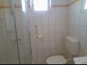 Apartamenty Vanja - terrace & BBQ A1(4+2), A2(4+1) Vir - Riwiera Zadar  - Apartament - A1(4+2): łazienka z WC