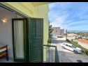 Apartamenty Dome - 150m from sea: A22(2), A32(2), A33(2) Zadar - Riwiera Zadar  - Apartament - A22(2): balkon
