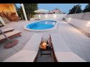 Apartamenty Max - luxurious with pool: A1(6+2) Zadar - Riwiera Zadar  - basen