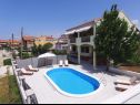 Apartamenty Max - luxurious with pool: A1(6+2) Zadar - Riwiera Zadar  - dom