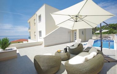 Apartamenty Luxury - heated pool, sauna and gym: A1(2), A2(2), A3(4), A4(2), A5(4), A6(2) Makarska - Riwiera Makarska 
