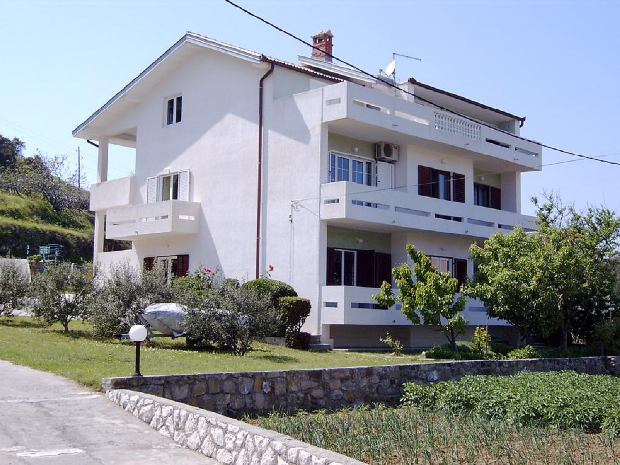 Apartamenty Suzy - 80m from the sea: A1 Šestica (6+1), A2 Četvorka (4) Supetarska Draga - Wyspa Rab 