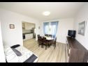 Apartamenty Sveto - 400 m from beach: A1(4) Biograd - Riwiera Biograd  - Apartament - A1(4): pokój dzienny