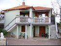 Apartamenty Mare - with terrace: A1(4+2) Pakostane - Riwiera Biograd  - dom