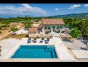 Dom wakacyjny Diana - pool and terrace: H(4+1) Pucisca - Wyspa Brac  - Chorwacja  - dom