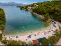 Dom wakacyjny Villa Gold - private pool & grill: H(12+4) Splitska - Wyspa Brac  - Chorwacja  - plaża