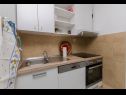 Apartamenty Vlado - cosy & afordable: SA1(2), A2(3), A3(5) Supetar - Wyspa Brac  - Apartament - A2(3): kuchnia