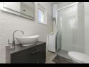 Dom wakacyjny Jadranka- comfortable and big terrace H(6+1) Supetar - Wyspa Brac  - Chorwacja  - H(6+1): łazienka z WC