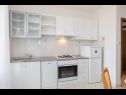 Apartamenty Stone garden - cosy and comfy : A1(4), A2(2) Supetar - Wyspa Brac  - Apartament - A1(4): kuchnia
