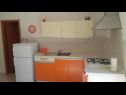 Apartamenty Šimi - free parking: A1(4) Supetar - Wyspa Brac  - Apartament - A1(4): kuchnia
