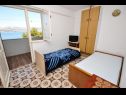Apartamenty Dome - 30 m from beach : A1(4), A2(4), A3(4) Arbanija - Wyspa Ciovo  - Apartament - A3(4): sypialnia