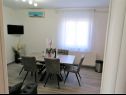 Apartamenty Lilac - 100m from pebble beach : A1(7) Arbanija - Wyspa Ciovo  - Apartament - A1(7): pokój dzienny