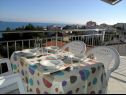 Apartamenty Aurelius - relaxing with gorgeous view A1 Luce (4+2), A2 Marin(2+2), A3 Maja(4+2), A4 Duje(2+2) Okrug Gornji - Wyspa Ciovo  - Apartament - A3 Maja(4+2): tarasa