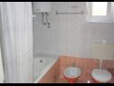 Apartamenty Ivan A1 I kat(8), A2 II kat(8) Crikvenica - Riwiera Crikvenica  - Apartament - A1 I kat(8): łazienka z WC
