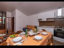 Apartamenty Bruno - spacious yard: A1(4+2) Barban - Istria  - Apartament - A1(4+2): kuchnia z jadalnią