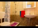  Nada - with private pool: SA1(2), SA2(2), A3(4) Fazana - Istria  - Apartament - A3(4): łazienka z WC