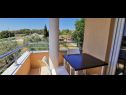 Apartamenty Gorgi - garden view: A2(2), A3(2), A4(2), A5(2), A6(2) Liznjan - Istria  - Apartament - A2(2): tarasa