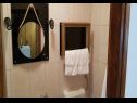 Apartamenty i pokoje Perstel - with parking : A3(2), A4(2), R1(2) Marcana - Istria  - Apartament - A3(2): łazienka z WC