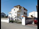 Apartamenty Med - with terrace : A1(4+1), A2(4) Medulin - Istria  - dom