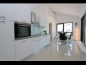 Apartamenty Daci - with pool: A1(4) Medulin - Istria  - Apartament - A1(4): kuchnia z jadalnią