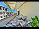 Apartamenty Ariana - central & comfy: A1(4) Porec - Istria  - widok z tarase
