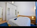 Apartamenty Ariana - central & comfy: A1(4) Porec - Istria  - Apartament - A1(4): sypialnia