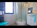 Apartamenty Svjetlana SA1(2+1), SA2(2+1), SA3(2) Pula - Istria  - Studio apartament - SA2(2+1): łazienka z WC