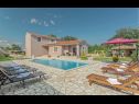 Dom wakacyjny Klo - with pool : H(8) Valtura - Istria  - Chorwacja  - dom