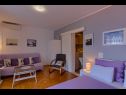 Apartamenty Vedro - 50 m from sea: 1- Red(4+1), 2 - Purple(2+1), 3 - Blue(2), 4 - Green(2+2) Korcula - Wyspa Korcula  - Apartament - 2 - Purple(2+1): interier