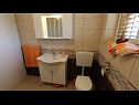 Apartamenty Duda A1(2+2), A2(2+2) Malinska - Wyspa Krk  - Apartament - A2(2+2): łazienka z WC