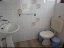 Apartamenty Tonia - great location & afordable: A1(4+1), SA2(2) Mali Losinj - Wyspa Losinj  - Studio apartament - SA2(2): łazienka z WC