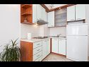 Apartamenty Suzi - beautiful view and cosy: A1 crvena kuhinja(2+2), A2(2+2) Baska Voda - Riwiera Makarska  - Apartament - A2(2+2): kuchnia
