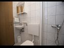 Apartamenty Robert - sea view : A1(4+1), A2(4+2) Brela - Riwiera Makarska  - Apartament - A2(4+2): łazienka z WC