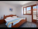 Apartamenty Ante M - 100 m from beach: A1(4+2), A2(4+2), C3(2) Brela - Riwiera Makarska  - Apartament - A1(4+2): sypialnia