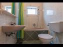 Apartamenty Ruze - 200 m from sea : A1(6+1), A2(8+1) Brela - Riwiera Makarska  - Apartament - A1(6+1): łazienka z WC