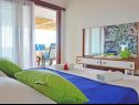 Apartamenty Jadro - 250 m from beach A1(4), A2Gornji(2+1), A3Srednji(2+1), A4Prizemlje(2) Makarska - Riwiera Makarska  - Apartament - A1(4): sypialnia