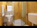 Apartamenty Gianni - modern & great location: SA1(2), A2(2+2), A3(2+2) Makarska - Riwiera Makarska  - Studio apartament - SA1(2): łazienka z WC