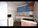 Apartamenty Maja - peaceful and quiet location A1(4+1), A2(2+2) Dobropoljana - Wyspa Pasman  - Apartament - A1(4+1): kuchnia