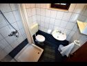 Apartamenty Maja - peaceful and quiet location A1(4+1), A2(2+2) Dobropoljana - Wyspa Pasman  - Apartament - A2(2+2): łazienka z WC