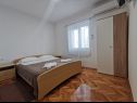Apartamenty Kati - 150 m from beach: A2(4), A4(2), SA3(2), SA5(2), SA6(2) Vodice - Riwiera Sibenik  - Apartament - A2(4): sypialnia