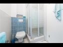 Apartamenty Big blue - terrace lounge: A1(4) Vodice - Riwiera Sibenik  - Apartament - A1(4): łazienka z WC
