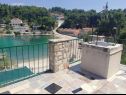 Apartamenty Primo - sea view: A1(2+1), A2(4), A3(4), A4(3+1) Zatoka Banje (Rogac) - Wyspa Solta  - Chorwacja  - widok (dom i otoczenie)
